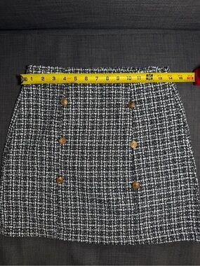 SHEIN Black and White Tweed Double-Button Mini Skirt